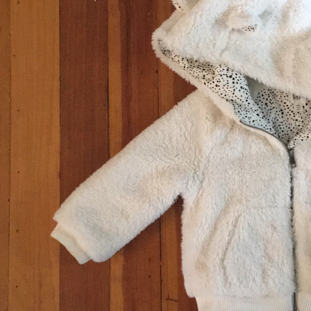 Gap Ivory Faux Sherpa Cozy Hoodie Jacket